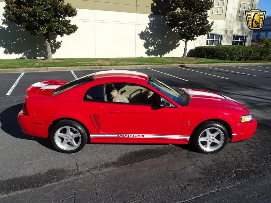  Ford Mustang SVT Cobra Coupe 1999 года  (фото 17 из 84)
